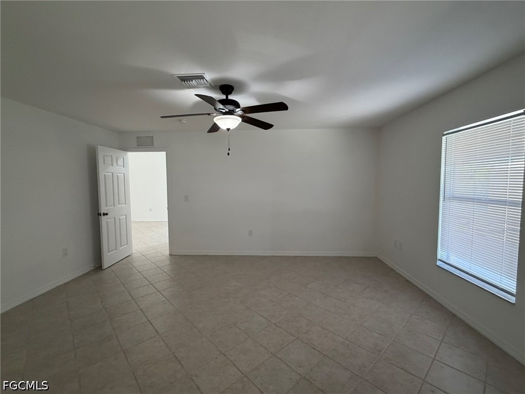 1424 Ne 13th Place - Photo 16