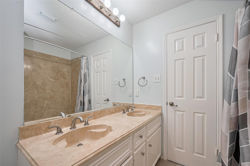 1103 Cheyenne Meadows Drive - Photo 36