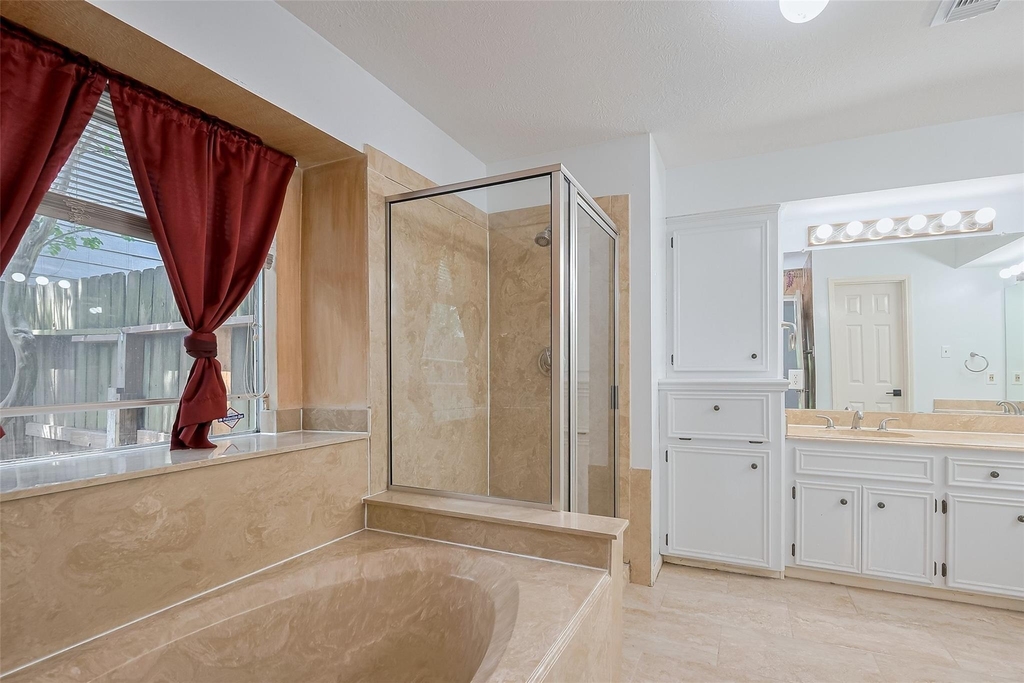 1103 Cheyenne Meadows Drive - Photo 42