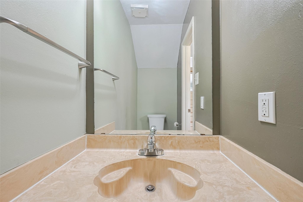 1103 Cheyenne Meadows Drive - Photo 38