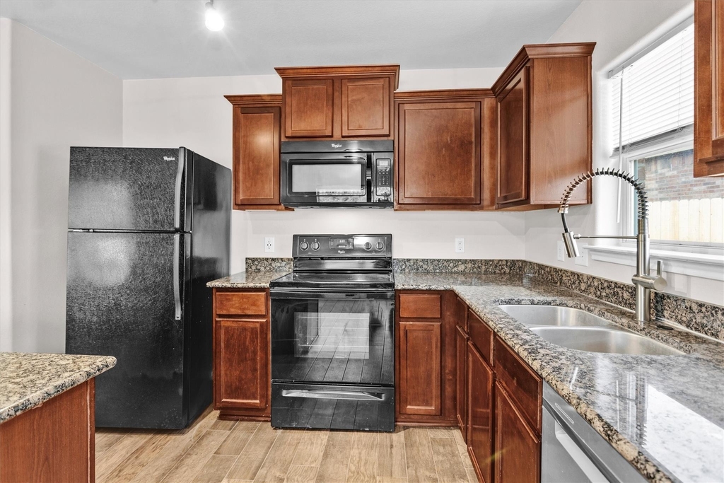 30822 W Lost Creek Boulevard - Photo 17