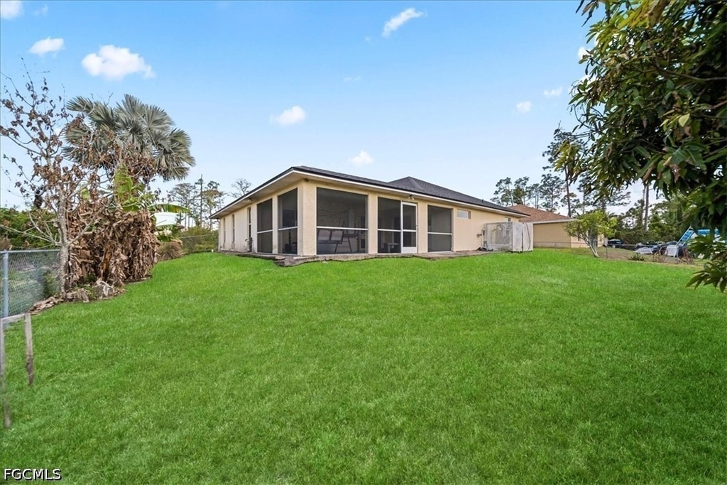1019 Angelo Avenue - Photo 15