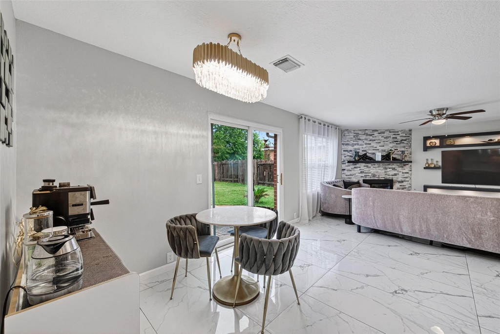 21202 Barker Canyon Lane - Photo 18