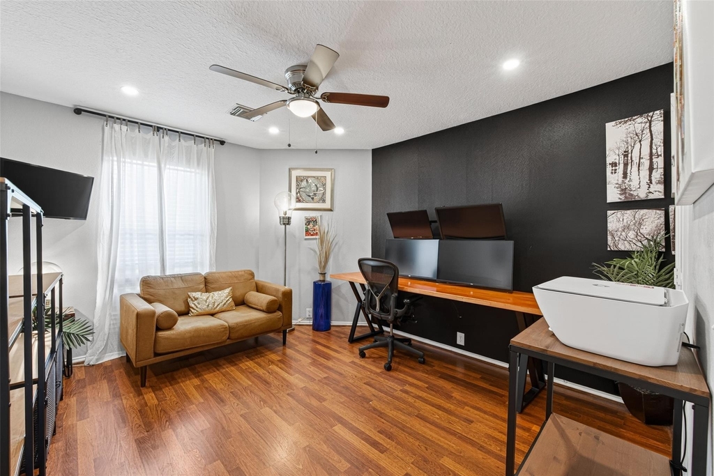 21202 Barker Canyon Lane - Photo 39