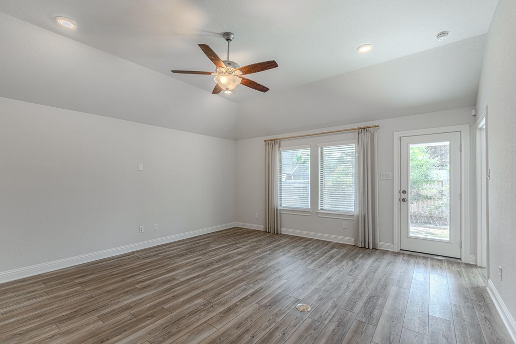 9840 Sweet Flag Court - Photo 21