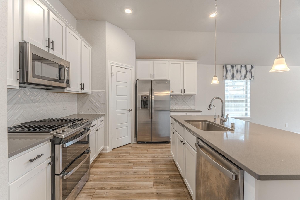 9840 Sweet Flag Court - Photo 14