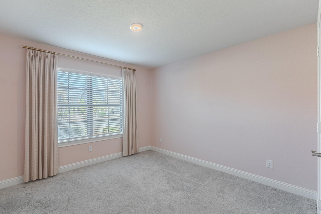 9840 Sweet Flag Court - Photo 32