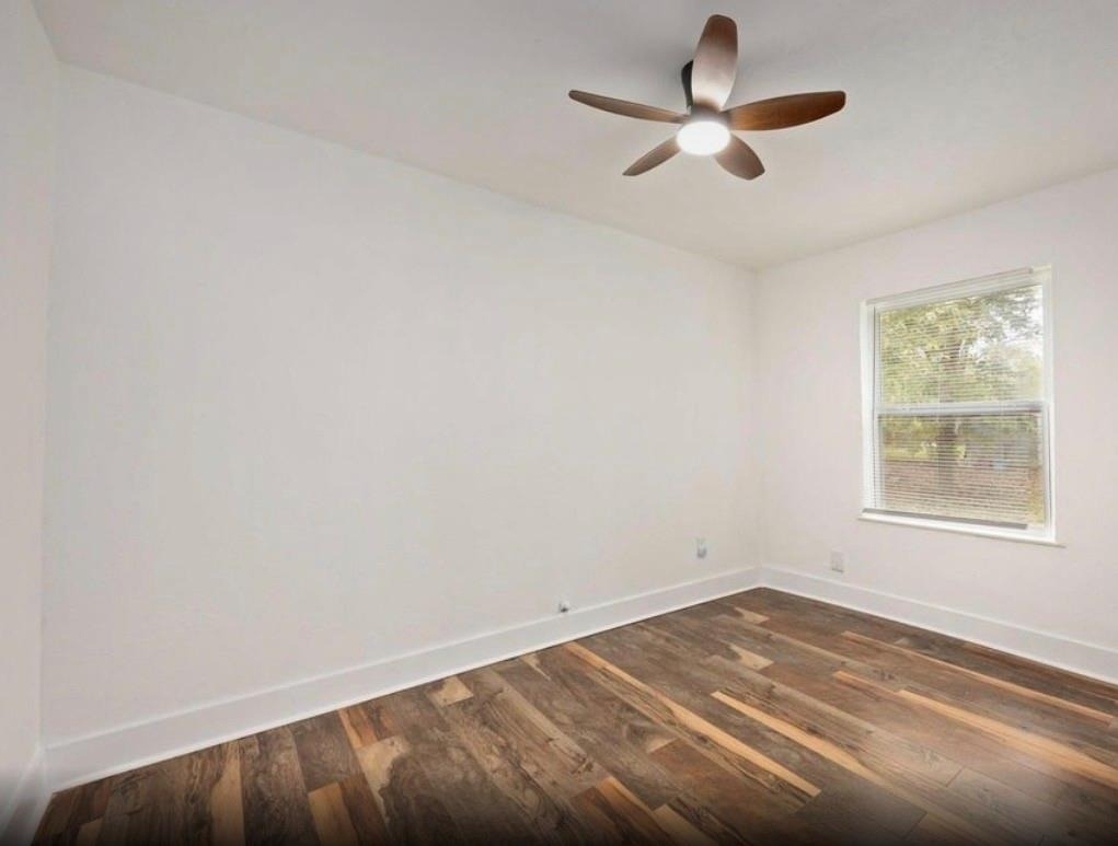 6043 Lyndhurst Drive - Photo 6