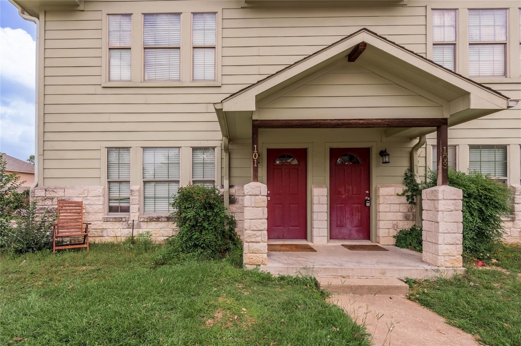 101 Yegua Circle - Photo 2