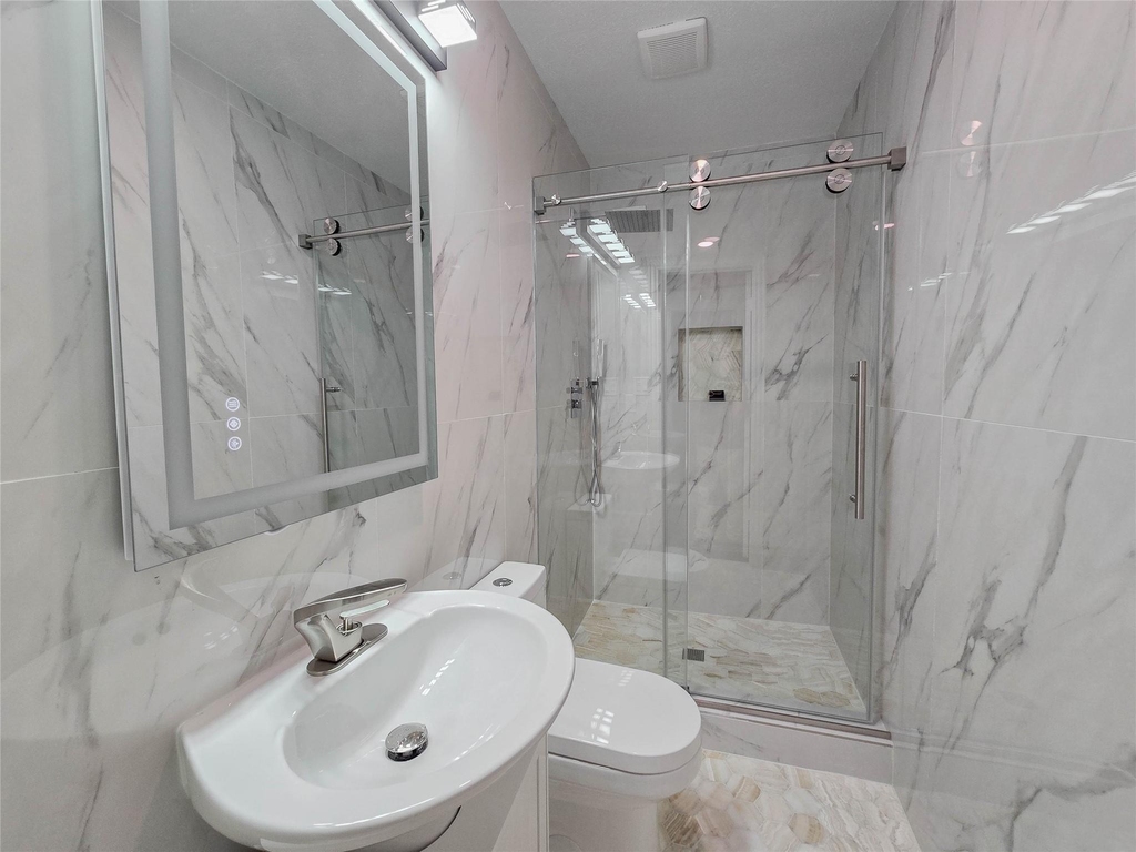 7007 Bellaire Boulevard - Photo 19