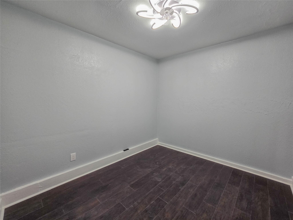 7007 Bellaire Boulevard - Photo 20