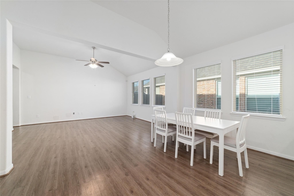 2826 Painted Sunrise Trail - Photo 9