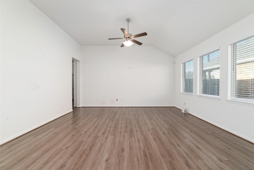 2826 Painted Sunrise Trail - Photo 11