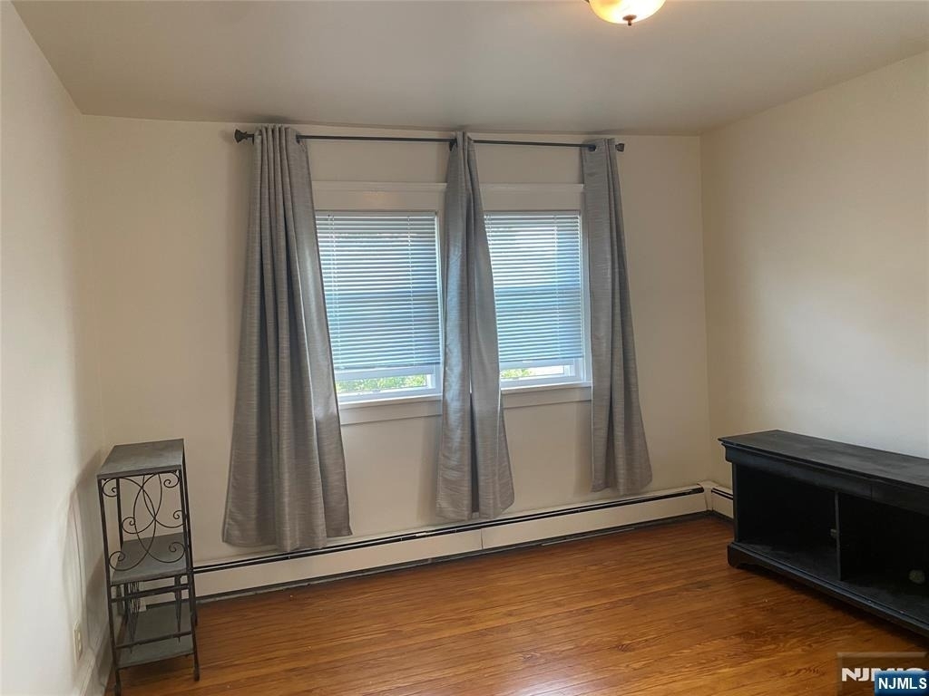 130 Hazelton - Photo 6