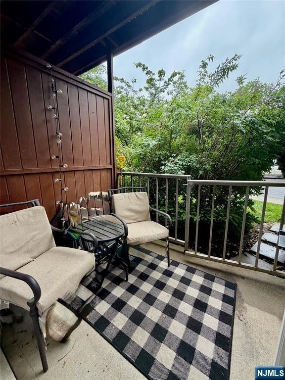 1111 River - Photo 17