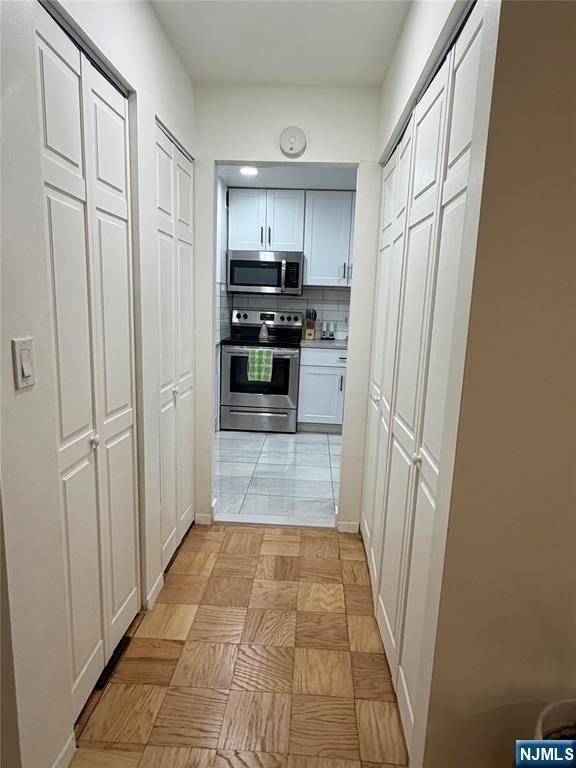 1111 River - Photo 16