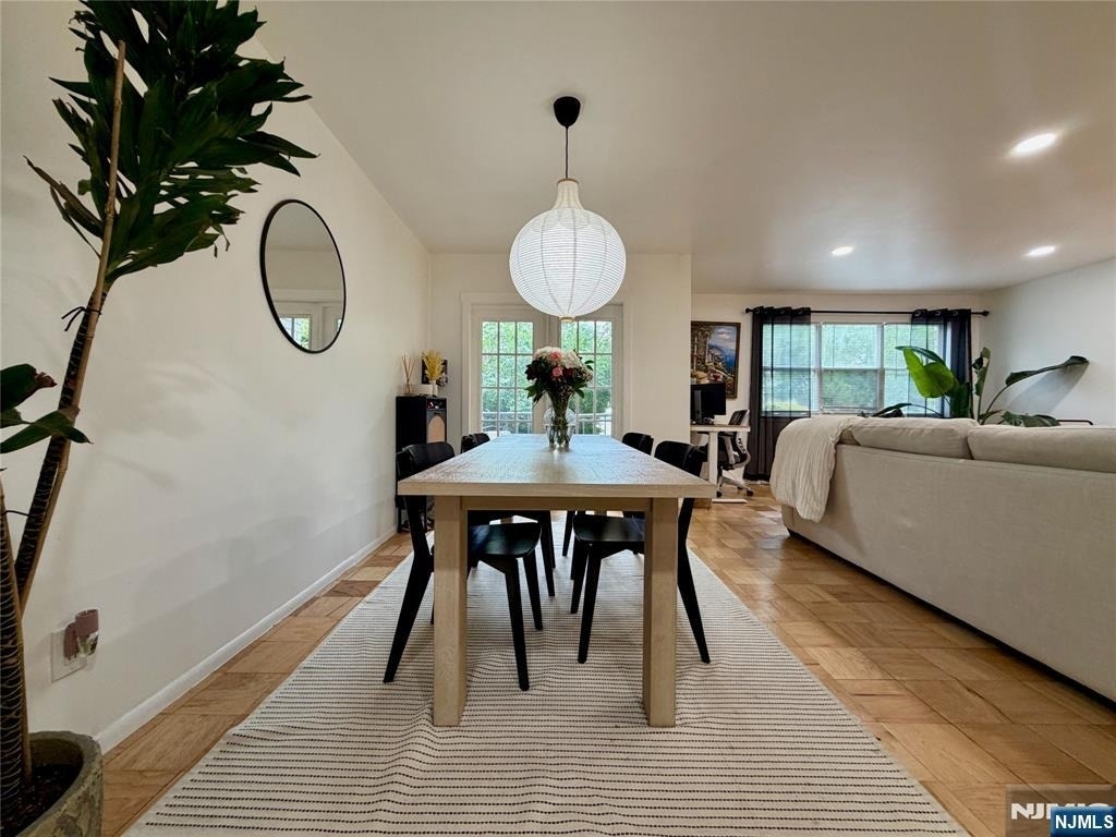 1111 River - Photo 9