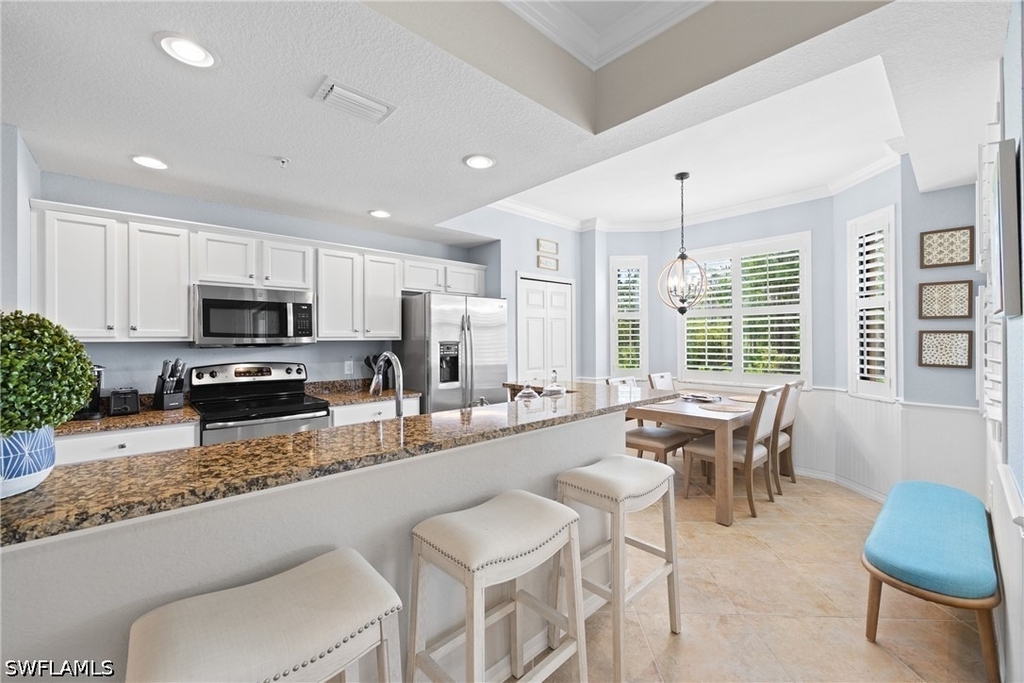 9715 Acqua Court - Photo 6