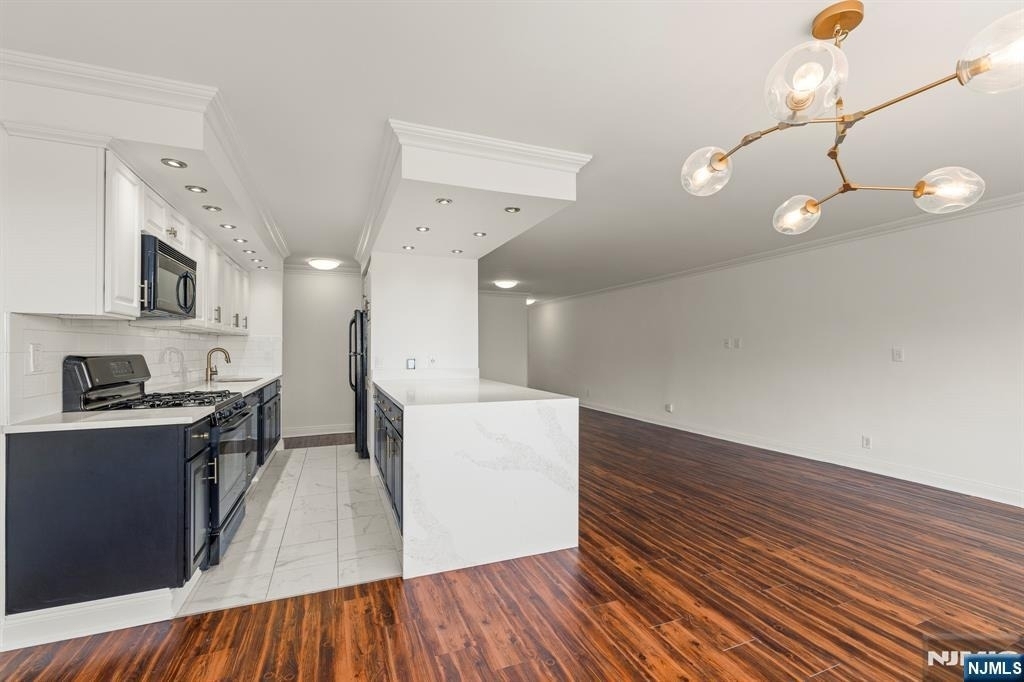 1203 River - Photo 10