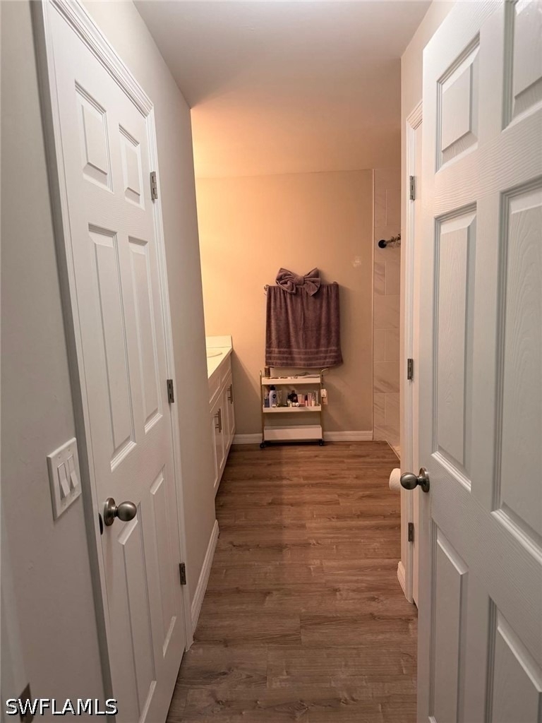 237 Narcissus Avenue S - Photo 4