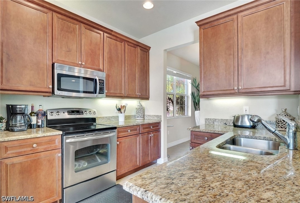6548 Monterey Point - Photo 5