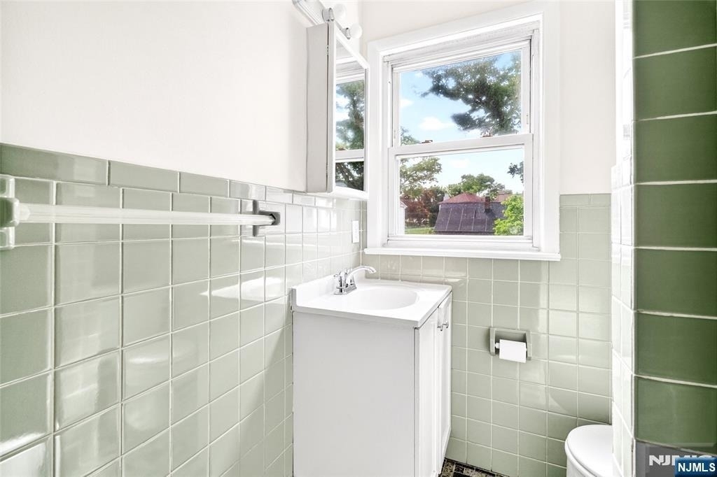825 Main - Photo 42