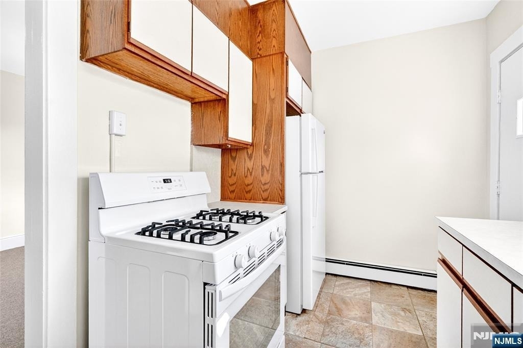 825 Main - Photo 17