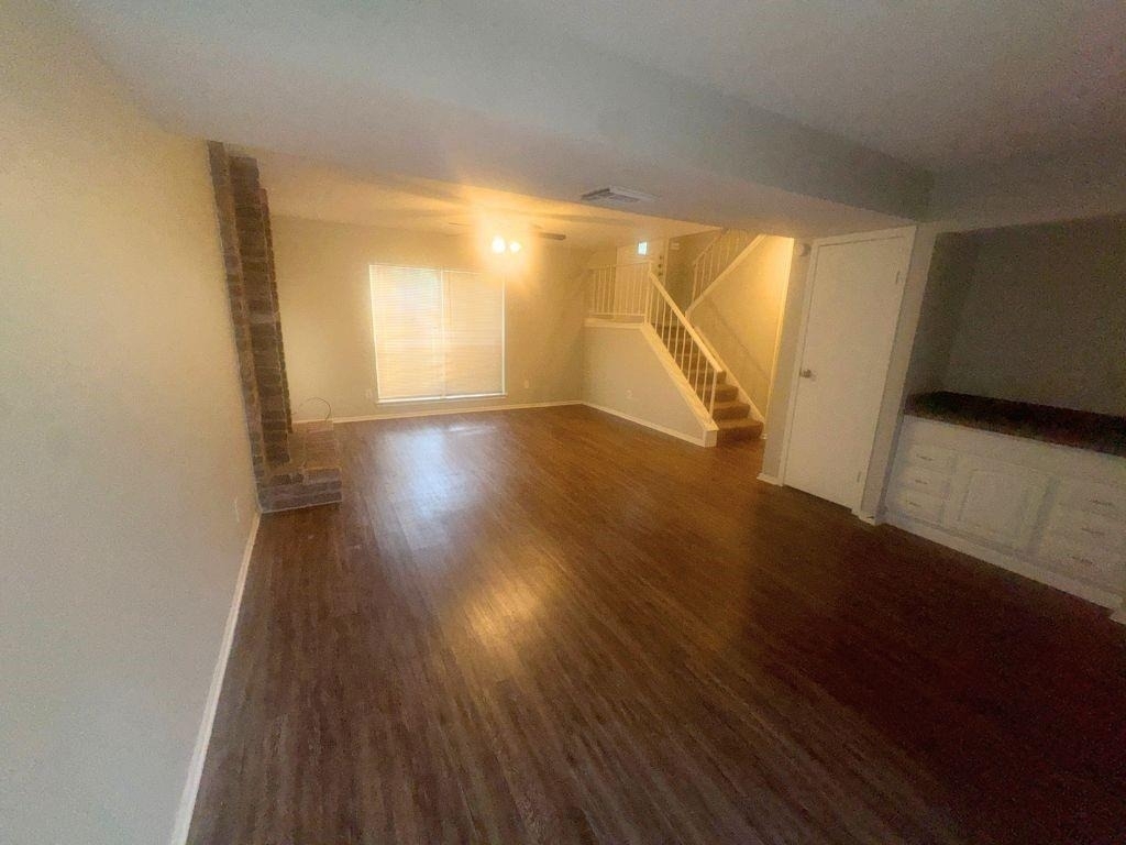 2222 Riverford Drive - Photo 2