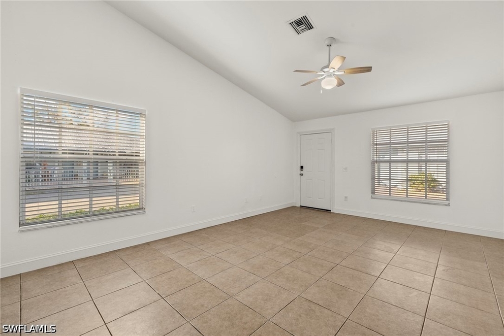 6254 Vista Garden Way - Photo 5