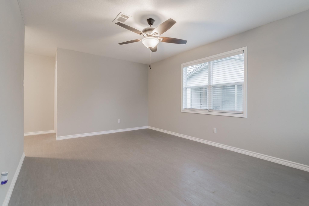 101 Will Street - Photo 18