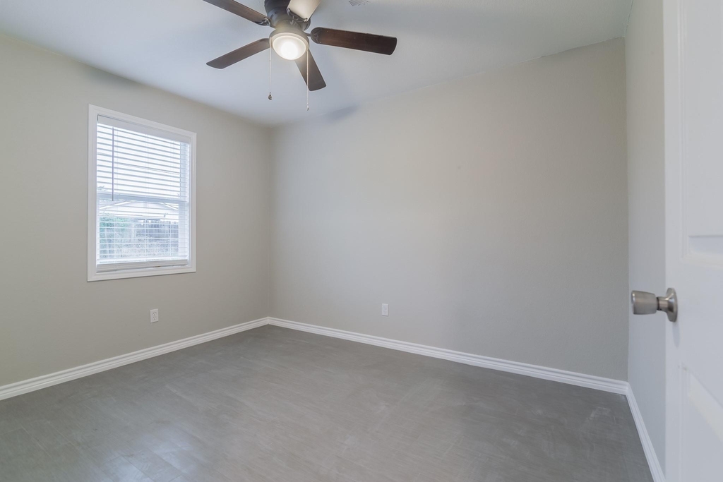 101 Will Street - Photo 15