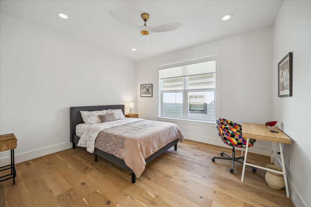 3020 University Boulevard - Photo 18
