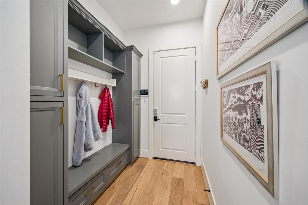 3020 University Boulevard - Photo 9