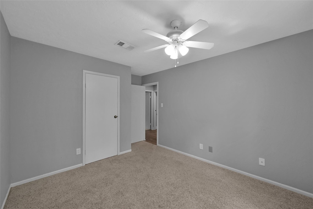 14 E Wandering Oak Drive - Photo 14