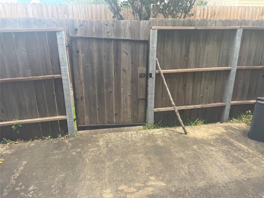 7589 Cambridge Street - Photo 20