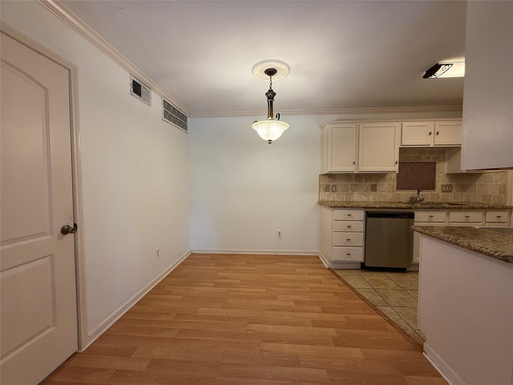 845 Augusta Drive - Photo 6