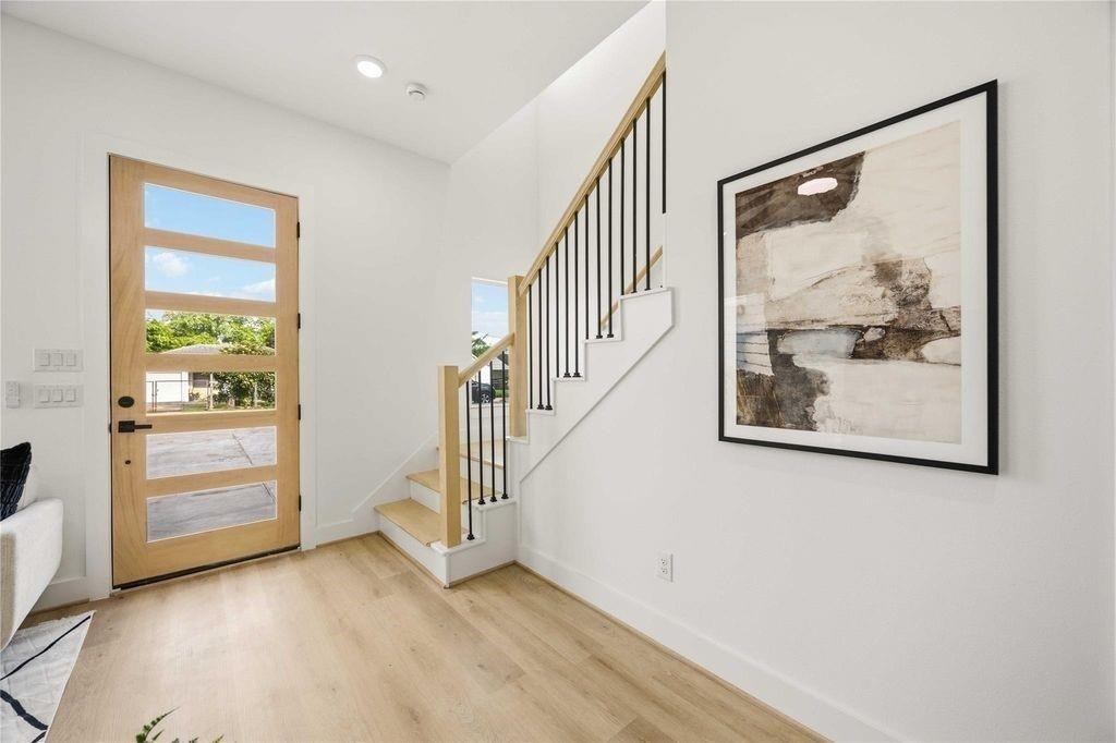7130 Saint Augustine Street - Photo 11
