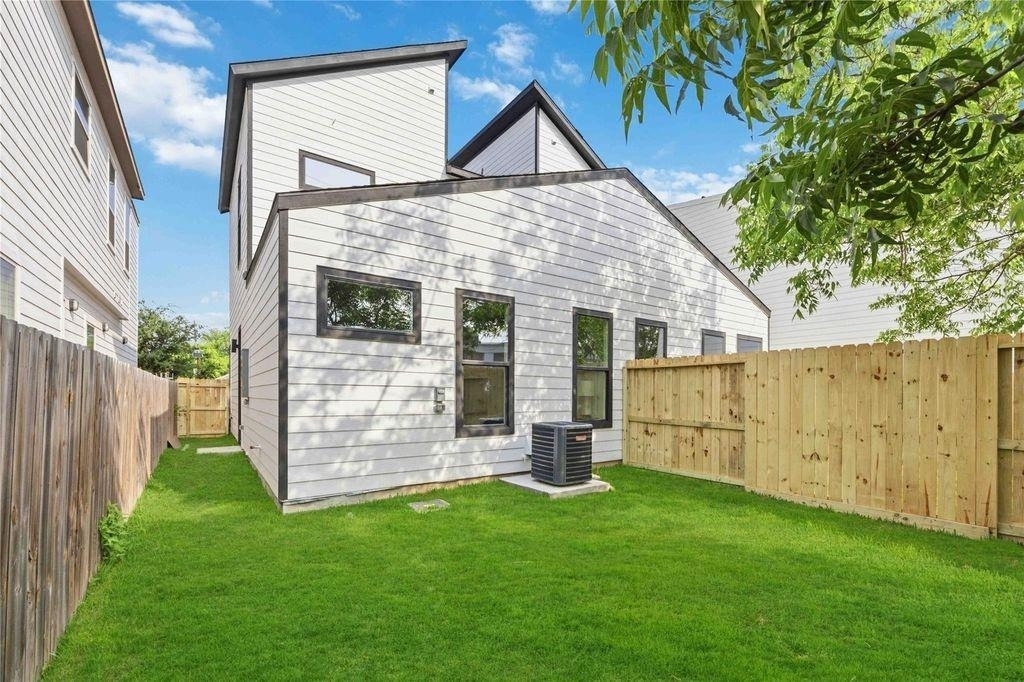 7130 Saint Augustine Street - Photo 25