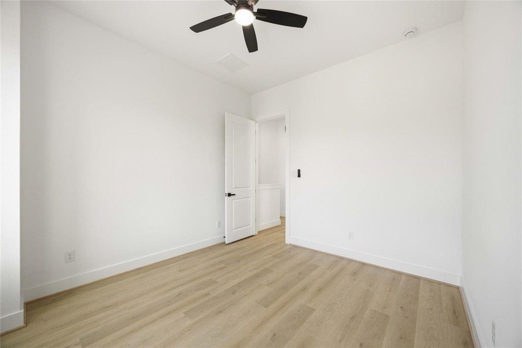 7130 Saint Augustine Street - Photo 23