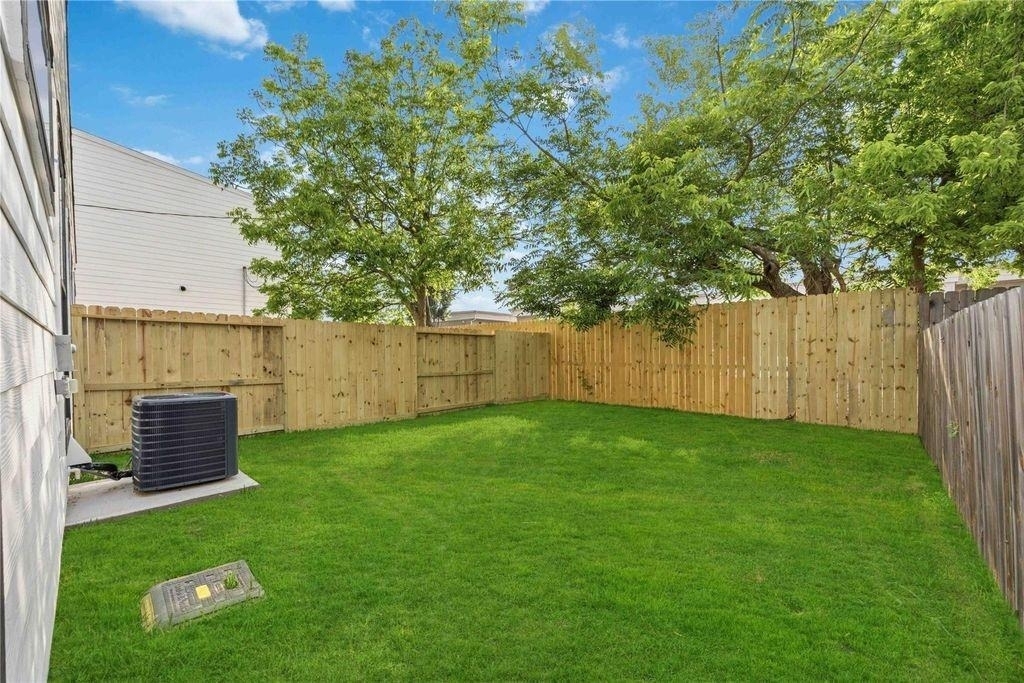 7130 Saint Augustine Street - Photo 27