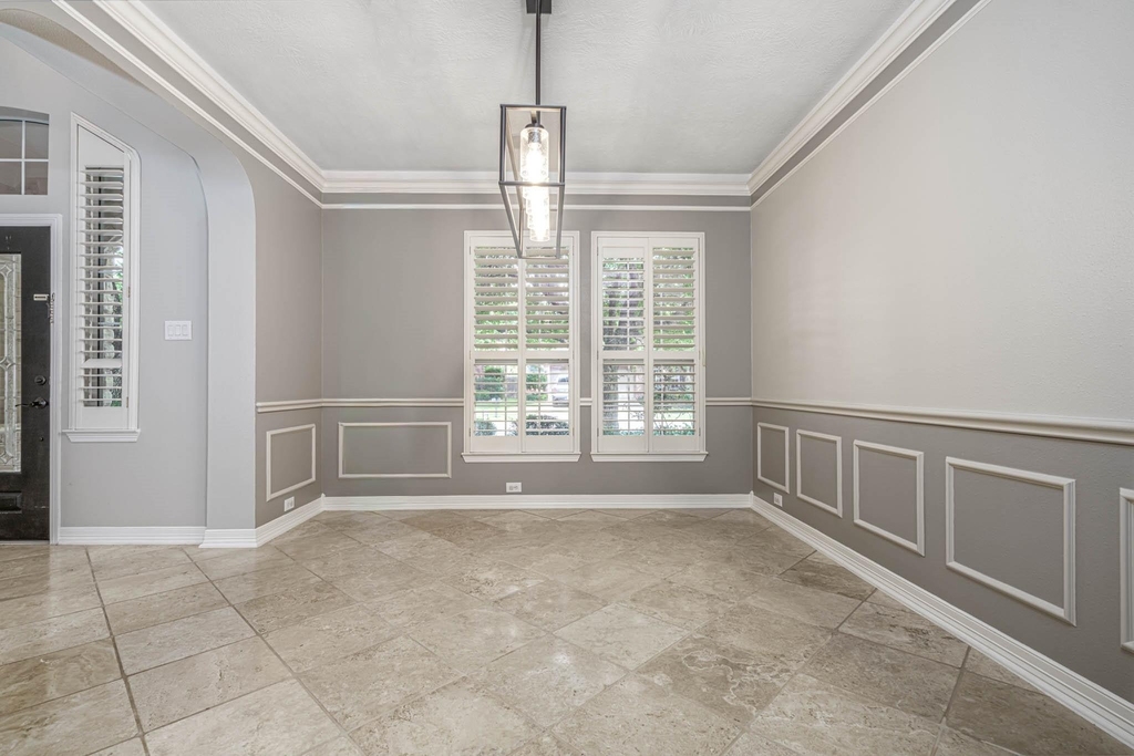 6331 Collina Springs Court - Photo 14