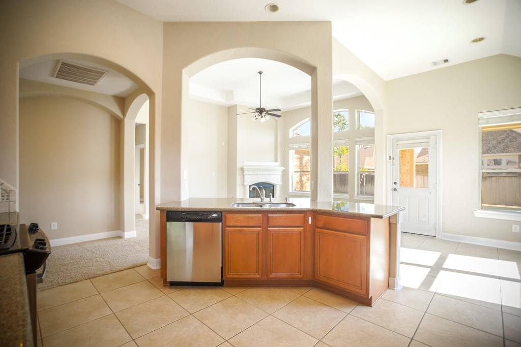 2 Hadlock Place - Photo 22