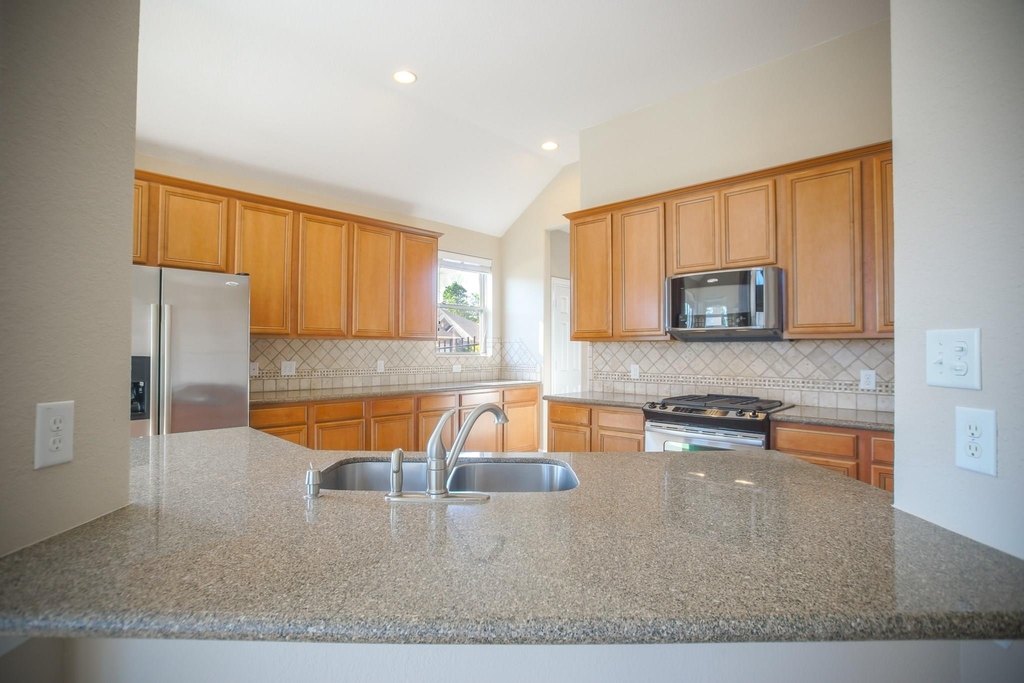 2 Hadlock Place - Photo 23