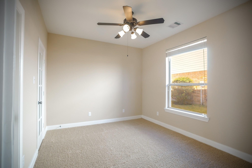 2 Hadlock Place - Photo 25