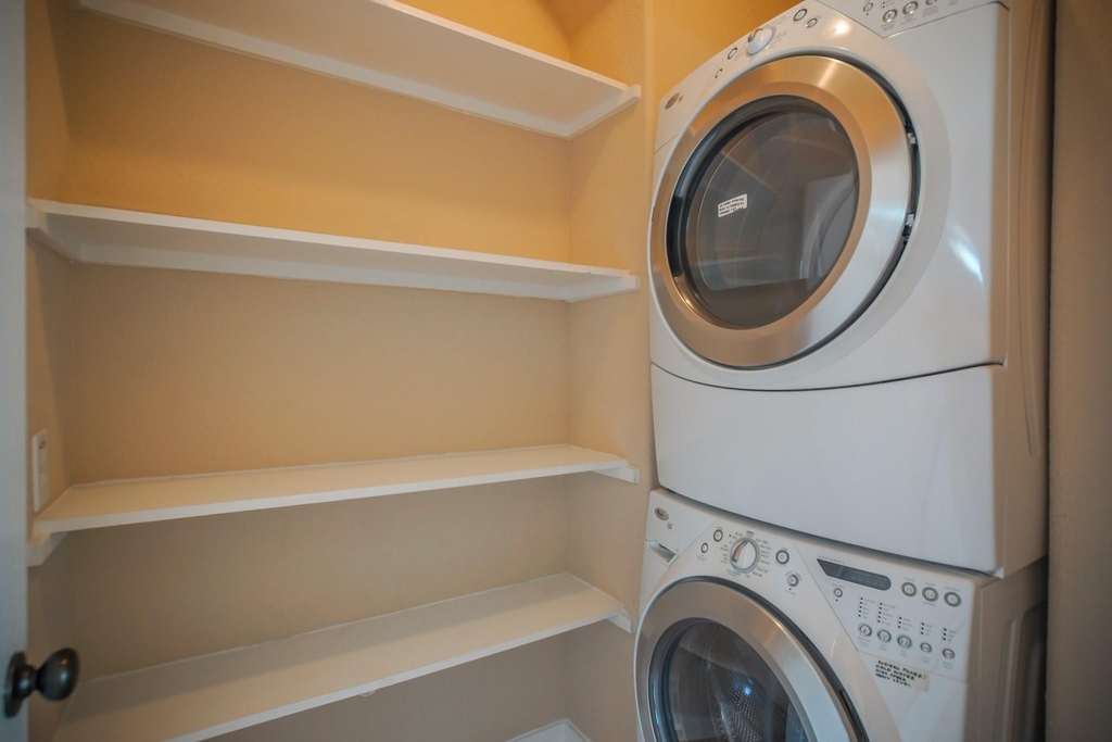 2 Hadlock Place - Photo 13
