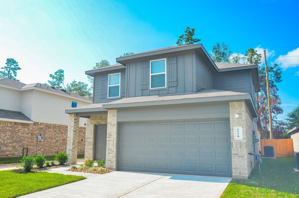 5778 Hampton Valley Dr - Photo 1