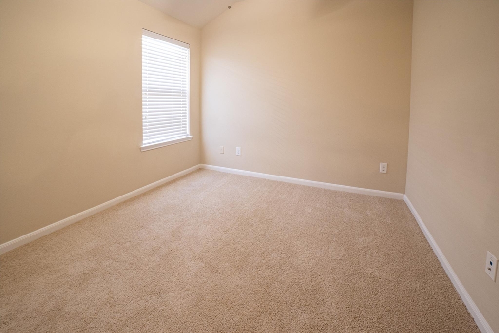 8314 Durham Canyon Lane - Photo 10