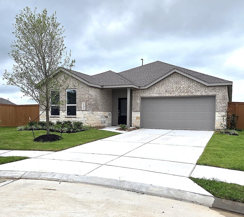 2507 Cantera Bluff Lane - Photo 0