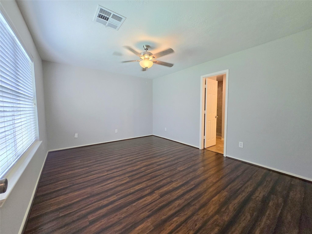 1423 Stone Bluff Drive - Photo 13