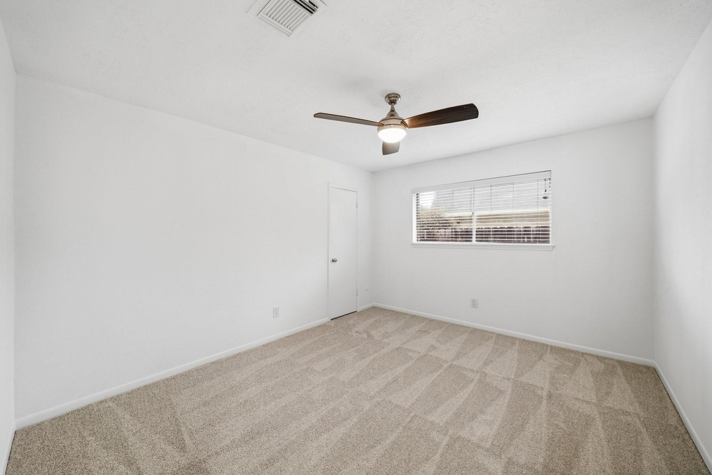 12931 Westella Drive - Photo 18